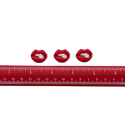 RED LIPS CABOCHON - CRAFT SUPPLIES